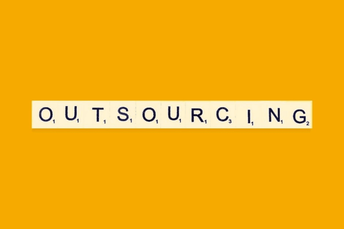 Outsourcing Scrabble